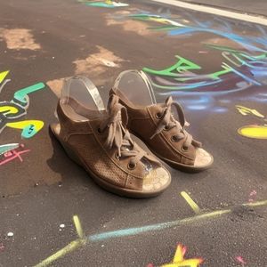 Fly London Yuta Khaki Suede Wedge Sz 40